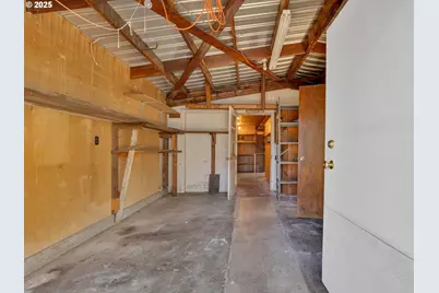 6226 SE 71st Ave, Portland, OR 97206 - Photo 34