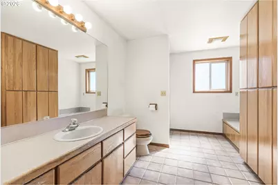 805 Luebke Rd, Toutle, WA 98649 - Photo 24