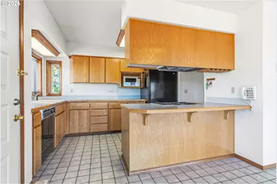 805 Luebke Rd, Toutle, WA 98649 - Photo 12