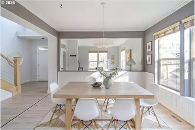 3924 SW Pasadena St, Portland, OR 97219 - Photo 8