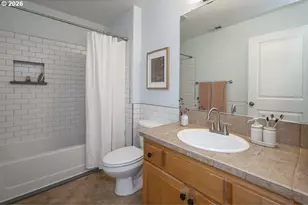 3924 SW Pasadena St, Portland, OR 97219 - Photo 34