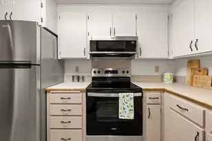 15025 NE Sacramento St, Portland, OR 97230 - Photo 8