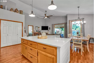 38766 Barlow Pkwy, Sandy, OR 97055 - Photo 20