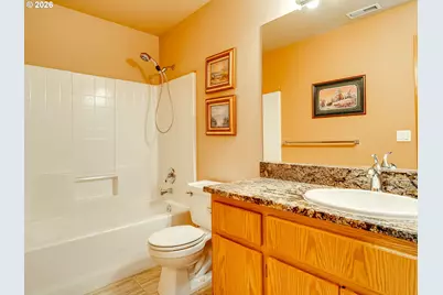 10916 NE 196th St, Battle Ground, WA 98604 - Photo 18