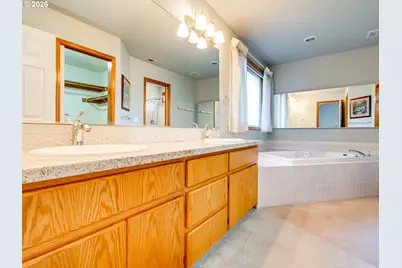 10916 NE 196th St, Battle Ground, WA 98604 - Photo 14