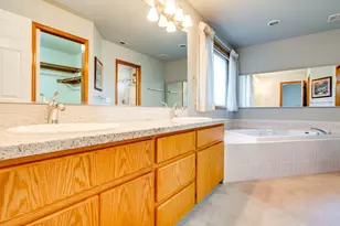 10916 NE 196th St, Battle Ground, WA 98604 - Photo 14