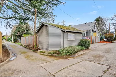 1050 Summer St, Salem, OR 97301 - Photo 34