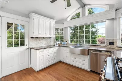 14775 SW Sunset Blvd, Sherwood, OR 97140 - Photo 12