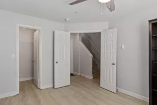 758 SE Fairwinds Loop, Vancouver, WA 98661 - Photo 4