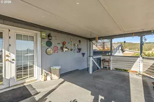 118 NW Cordelia Ct, Roseburg, OR 97471 - Photo 48