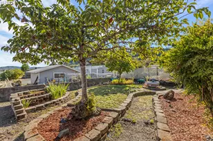 118 NW Cordelia Ct, Roseburg, OR 97471 - Photo 44