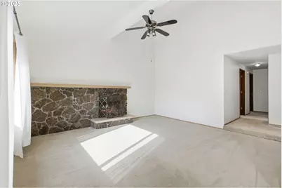 2423 Benson Ln, Eugene, OR 97408 - Photo 24