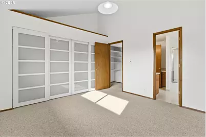 2423 Benson Ln, Eugene, OR 97408 - Photo 16