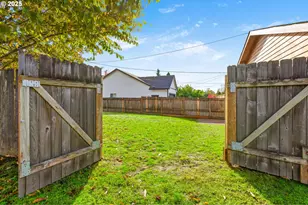 2423 Benson Ln, Eugene, OR 97408 - Photo 40