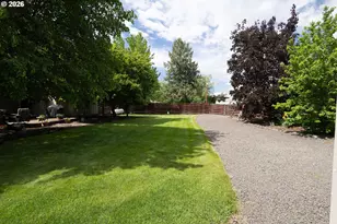2 S College St, Joseph, OR 97846 - Photo 30