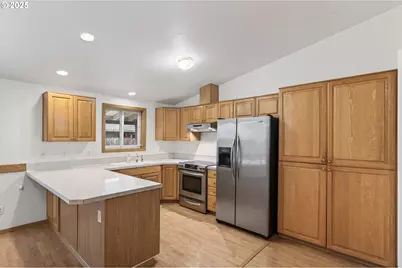 703 NW 17th St, Battle Ground, WA 98604 - Photo 14