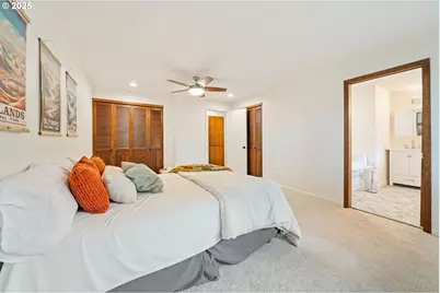 7130 SW Shady Ln, Portland, OR 97223 - Photo 16