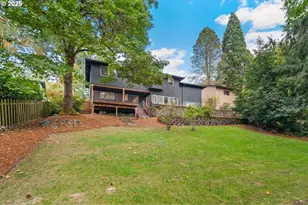 7130 SW Shady Ln, Portland, OR 97223 - Photo 36