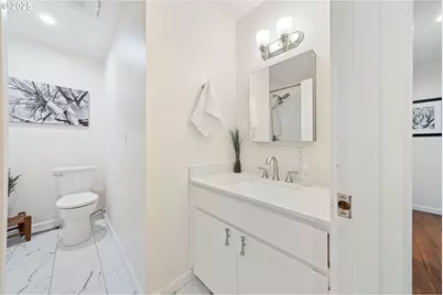 7130 SW Shady Ln, Portland, OR 97223 - Photo 20