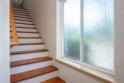 6710 SE 81st Ave, Portland, OR 97206 - Photo 4