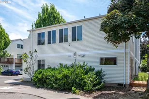 6710 SE 81st Ave, Portland, OR 97206 - Photo 2