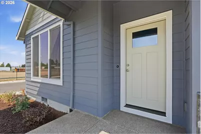 619 S 5th St, Carlton, OR 97111 - Photo 4