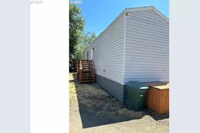 5000 NE Stephens St #25, Roseburg, OR 97470 - Photo 1