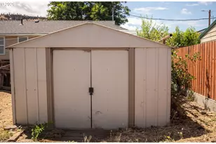 905 Chenoweth Loop, The Dalles, OR 97058 - Photo 18