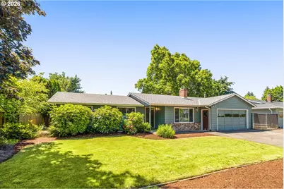 828 NW Forest St, Hillsboro, OR 97124 - Photo 2