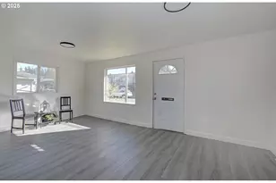 105 Redpath, Kelso, WA 98626 - Photo 6