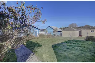 105 Redpath, Kelso, WA 98626 - Photo 24
