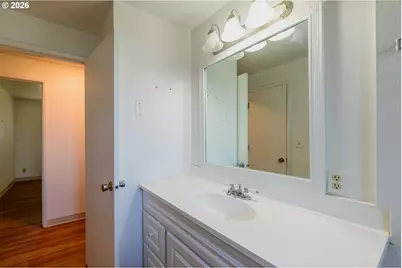 165 E Rosewood Ave, Eugene, OR 97404 - Photo 22