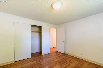 165 E Rosewood Ave, Eugene, OR 97404 - Photo 28