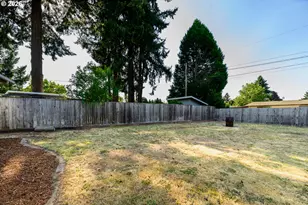 165 E Rosewood Ave, Eugene, OR 97404 - Photo 36