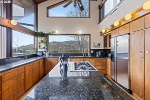 141 Umpqua College Rd, Roseburg, OR 97470 - Photo 12