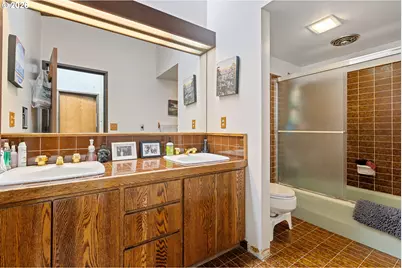 141 Umpqua College Rd, Roseburg, OR 97470 - Photo 22