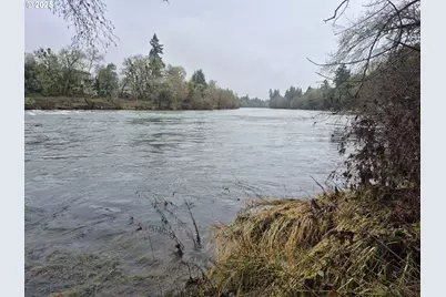 1359 Quail Ln, Roseburg, OR 97471 - Photo 4