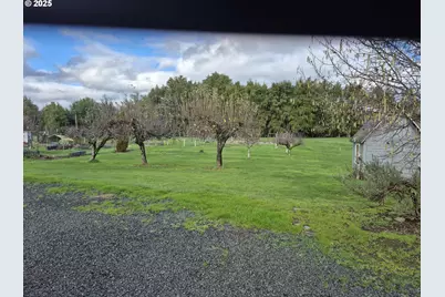 1359 Quail Ln, Roseburg, OR 97471 - Photo 30