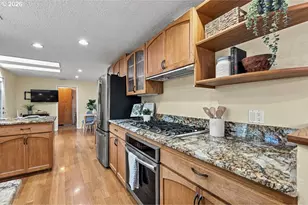 5905 SW Glenbrook Rd, Beaverton, OR 97007 - Photo 14