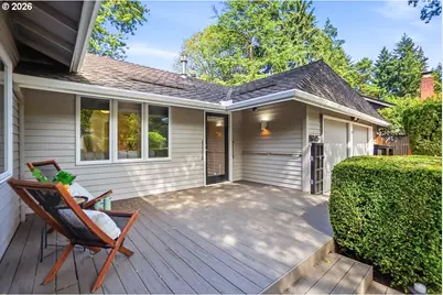 5905 SW Glenbrook Rd, Beaverton, OR 97007 - Photo 2