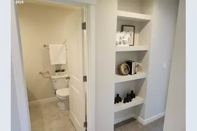 2920 Olympic St #23, Woodburn, OR 97071 - Photo 14