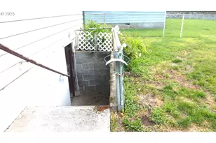 610 Bluff Rd, Klickitat, WA 98628 - Photo 26