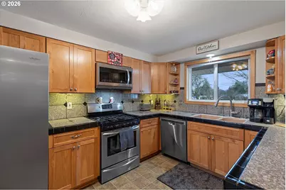 1704 N Meridian St, Newberg, OR 97132 - Photo 14