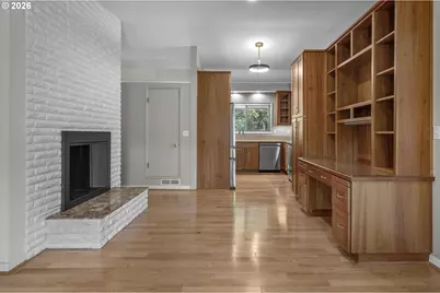 5211 SW 19th Dr, Portland, OR 97239 - Photo 6