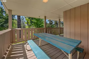 5211 SW 19th Dr, Portland, OR 97239 - Photo 10