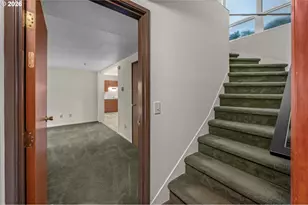 5211 SW 19th Dr, Portland, OR 97239 - Photo 22