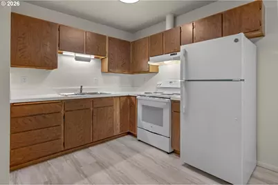5211 SW 19th Dr, Portland, OR 97239 - Photo 26