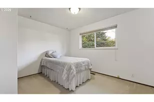 816 NE 193rd Ave, Portland, OR 97230 - Photo 18