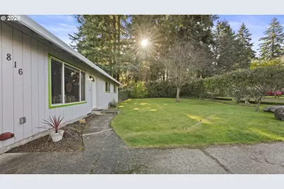 816 NE 193rd Ave, Portland, OR 97230 - Photo 2