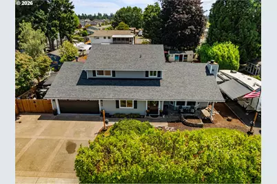 960 N Aspen, Canby, OR 97013 - Photo 2